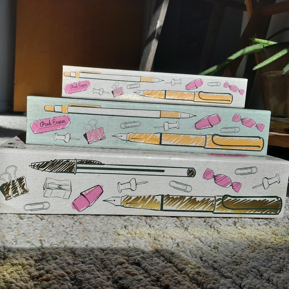 Molly & Rex rectangular flap box set